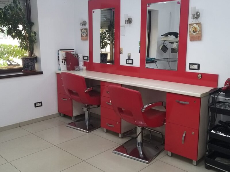 Inchiriere Pantelimon Piata Delfinului Inchiriez spatiu comercial